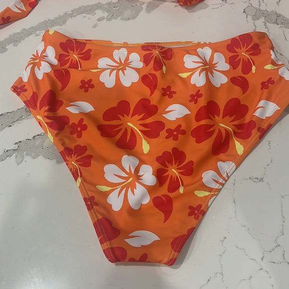 Beautiful Swim suit 2 piece High Waist Pin Up Style M - Picture 4 of 8